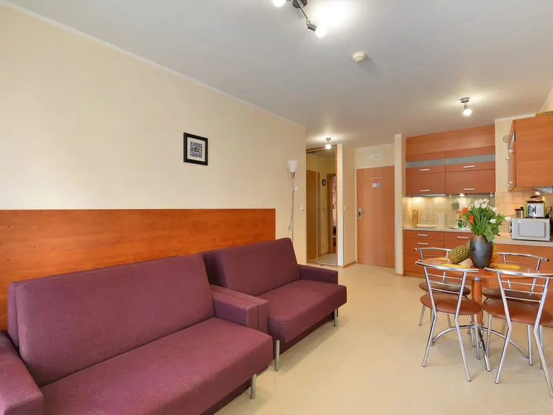 Apartament z Balkonem | Blisko Plaży i Widok na Morze – zdjęcie 1