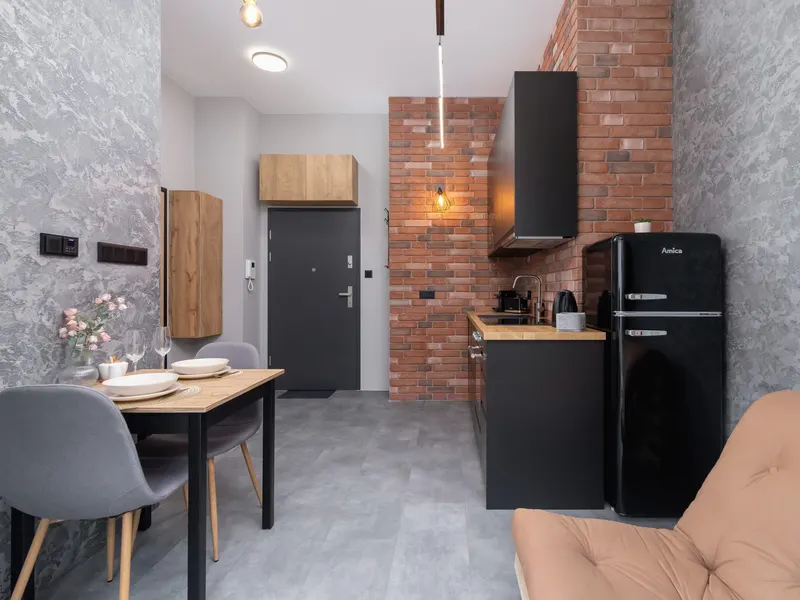 Stylowy Apartament | Klimatyzacja i Patio z Ogródkiem – zdjęcie 5