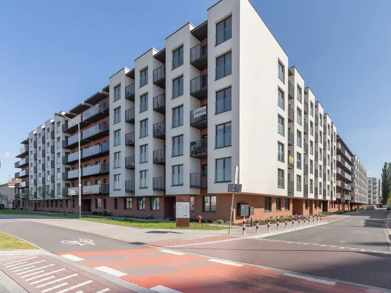 Stylowe Studio z Balkonem | Widok i Szybkie Wi-Fi – zdjęcie 5
