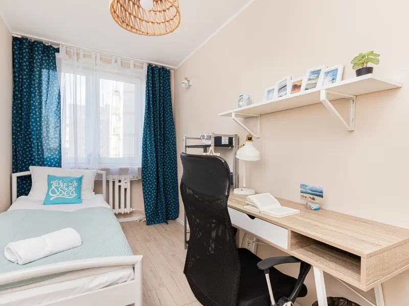 Stilvolle Wohnung im Zentrum | Balkon und Arbeitsraum – Foto 2