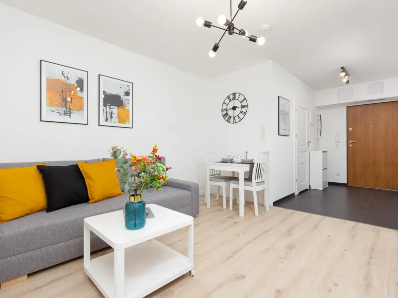 Modern Studio | Balcony | Close to Communications – photo 1