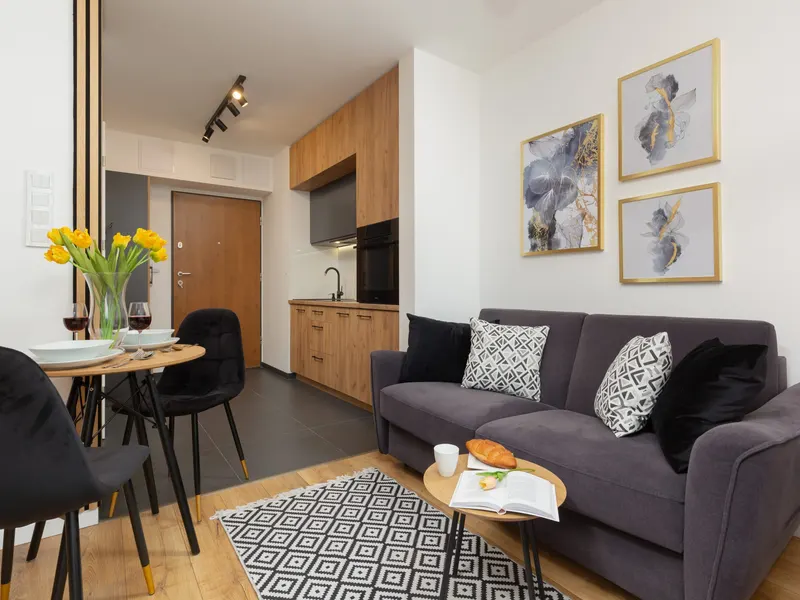 Elegant Studio | Balcony and Private Parking – photo 1