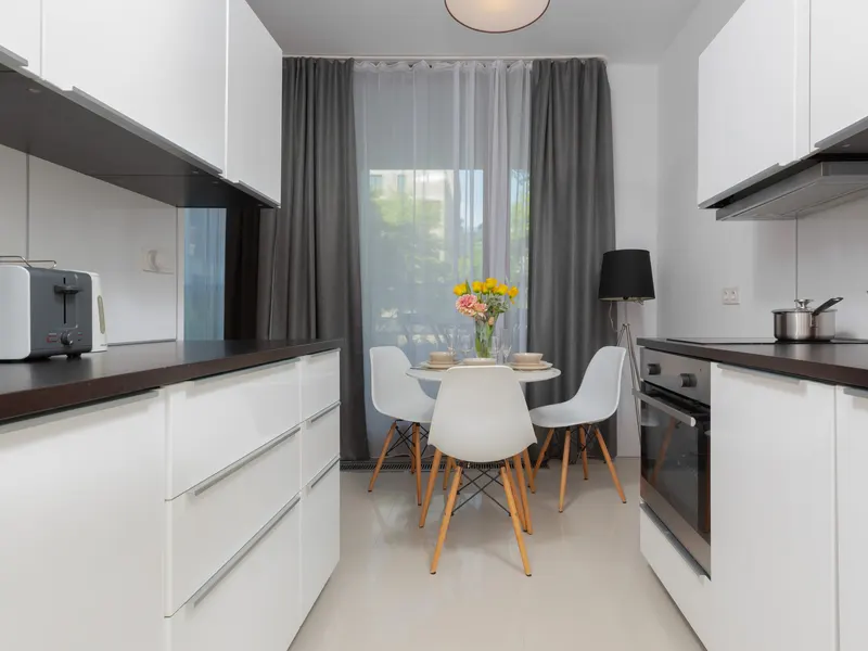 Modern Studio | Balcony, Parking, Close to Center – photo 5