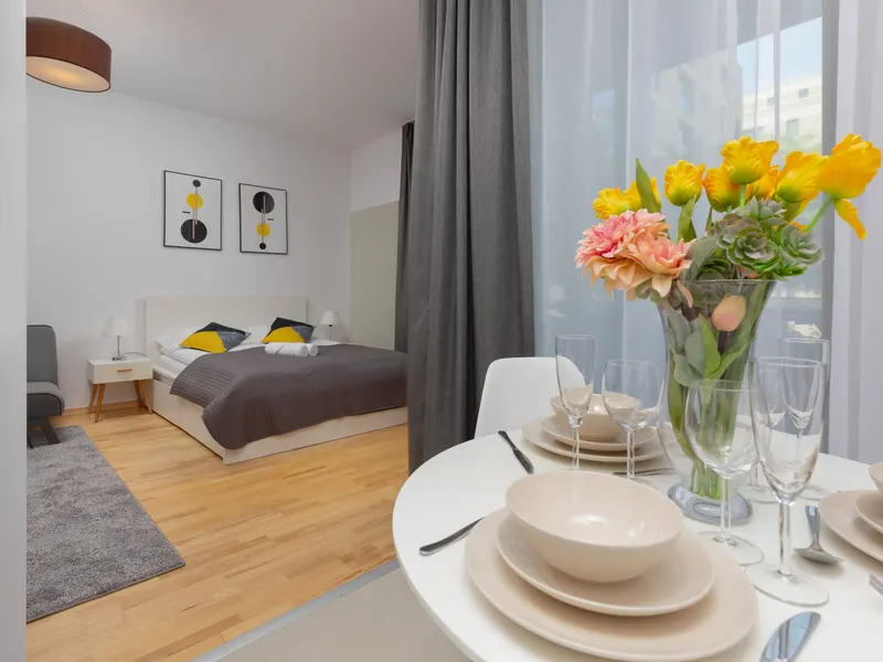 Modern Studio | Balcony, Parking, Close to Center – photo 4