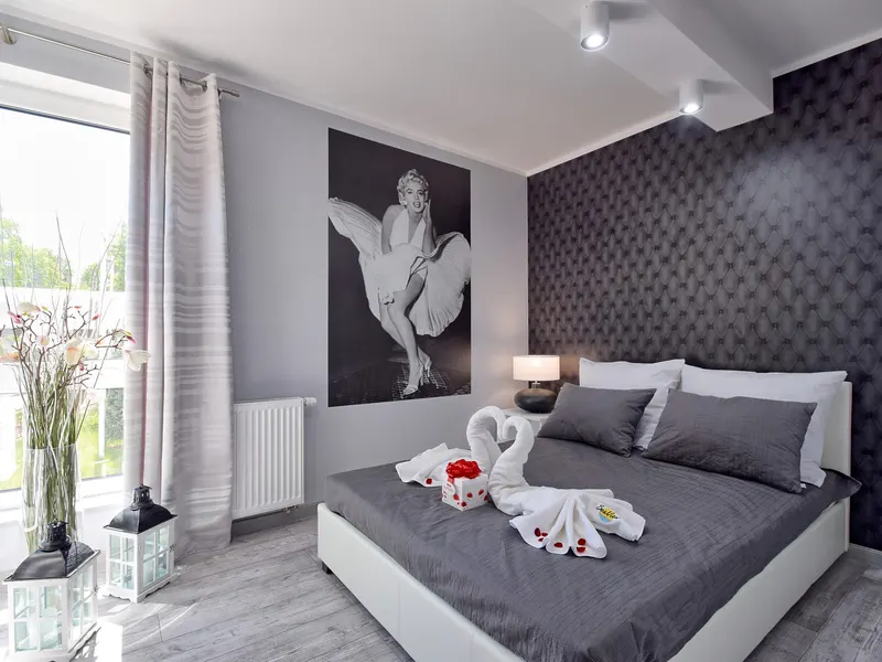 Stylowy Apartament z Balkonem | 400 m od Plaży – zdjęcie 2