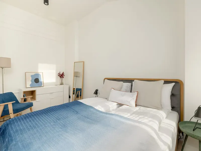 Elegancki Apartament | Blisko Starego Miasta, Miejsce do Pracy – zdjęcie 2