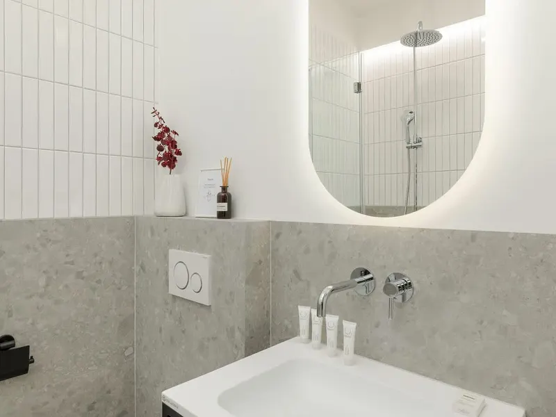 Elegancki Apartament | Blisko Starego Miasta, Miejsce do Pracy – zdjęcie 5