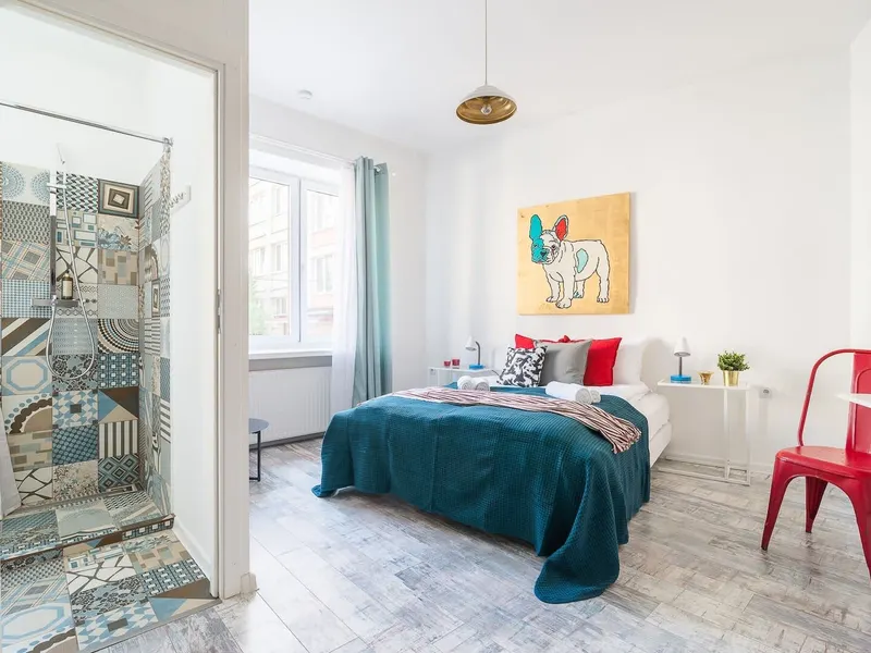Stilvolles Studio im Zentrum | 500 m zur Metro und zum Bahnhof – Foto 1