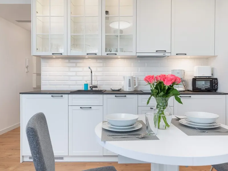 Sonniges Studio | 60 m zum Strand | Klimaanlage | Parkplatz – Foto 4