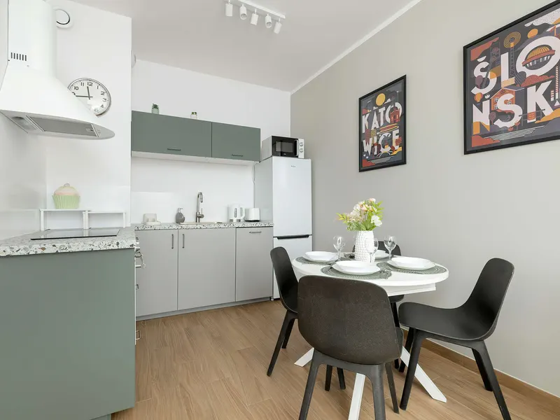 Stilvolles Appartement mit Parkplatz | Balkon – Foto 3