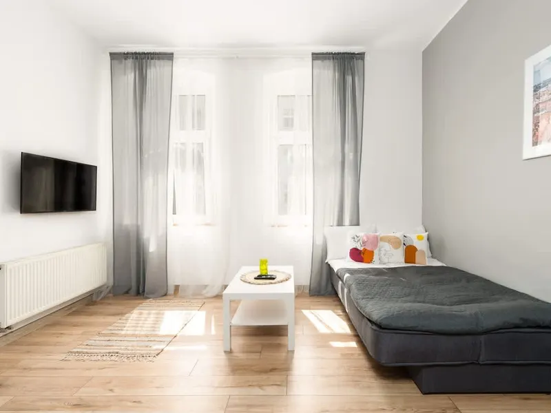 Gemütliches Studio in Poznan | Arbeitsplatz – Foto 5