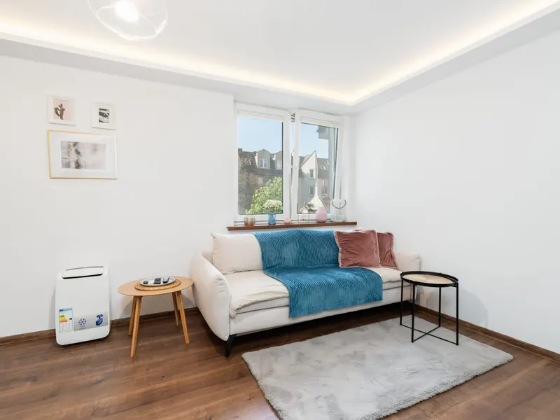 Stylish Apartment with Balcony | Parking, Workspace – photo 1