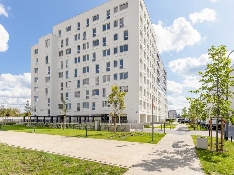 Elegant Apartment | Balcony and Private Parking – photo 4