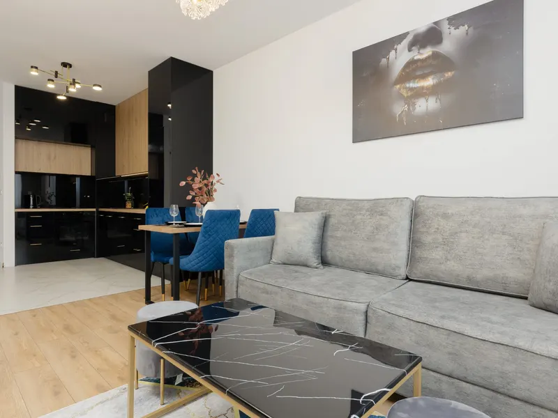 Elegant Apartment | Balcony and Private Parking – photo 1