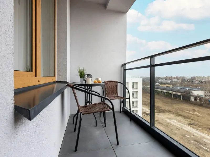 Modern Apartment in Praga | Balcony and Parking – photo 4
