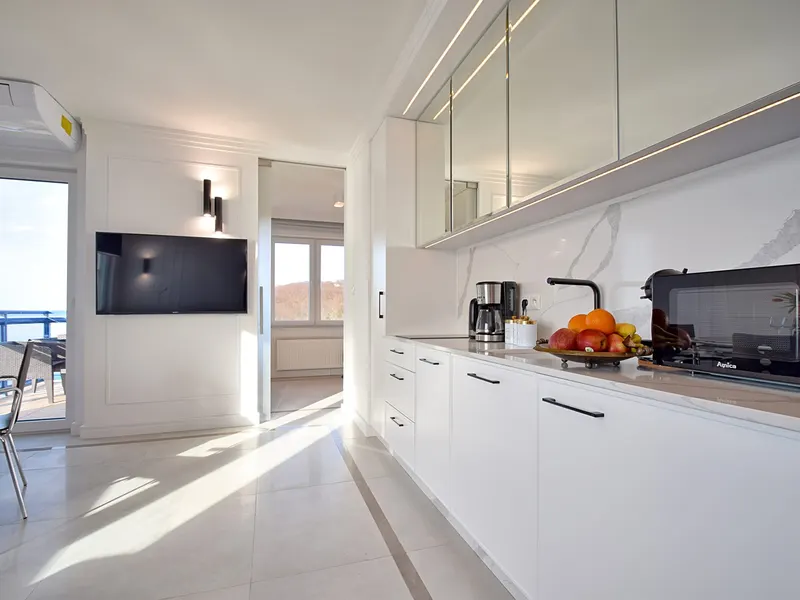 Stylish Apartment with Sea View | Balcony | Close to the Beach – photo 3