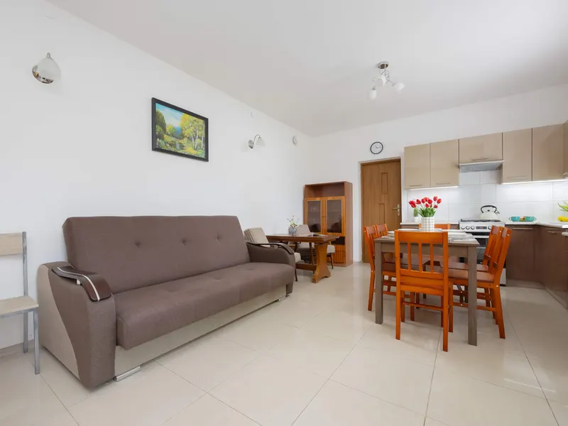 Spacious Apartment for 13 Persons | Parking and Garden – photo 1