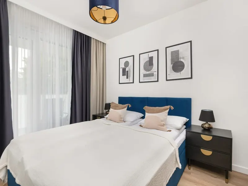 Elegancki Apartament | 900 m do plaży, Balkon, Parking – zdjęcie 2