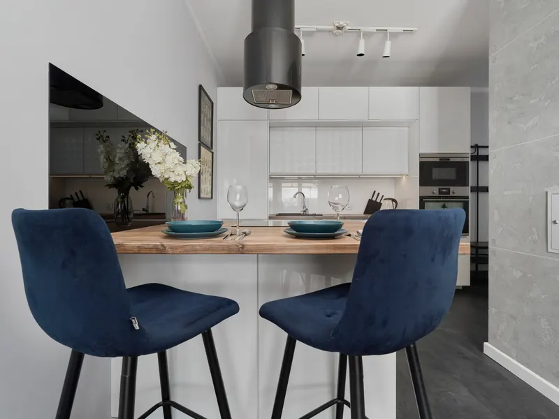 Loftowy Apartament | Duży taras z widokiem na miasto – zdjęcie 4