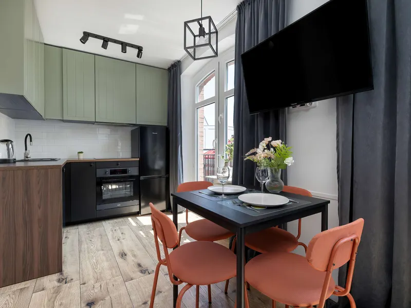 Stilvolle Wohnung im Zentrum von Kattowitz | Balkon – Foto 3