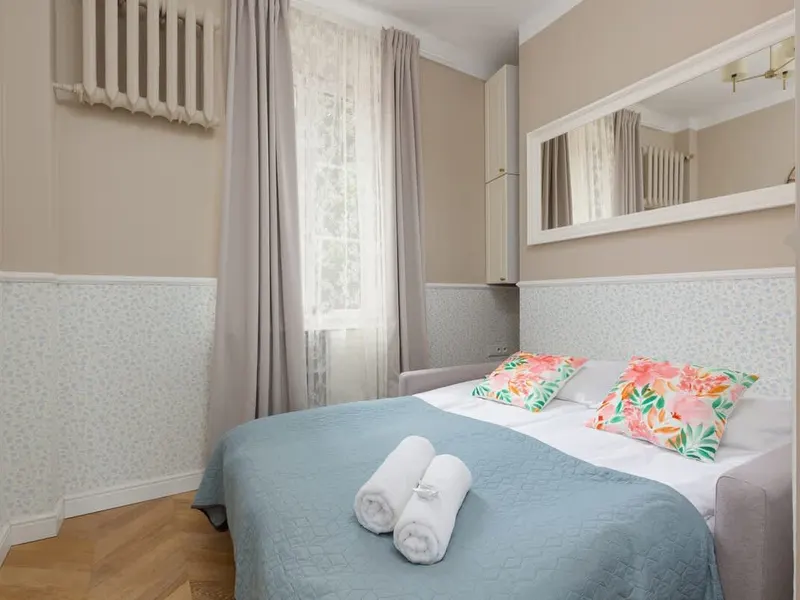 Klimatyczny Apartament | Blisko Starego Miasta – zdjęcie 1