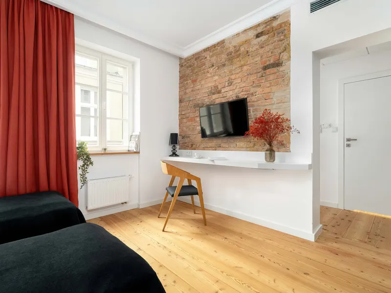 Stylowe Studio przy Rynku | Klimatyzacja i Miejsce do Pracy – zdjęcie 5
