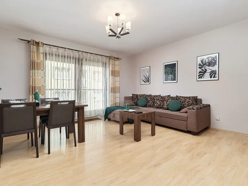 Komfortowy Apartament w Centrum | Balkon | Miejsce do Pracy – zdjęcie 5