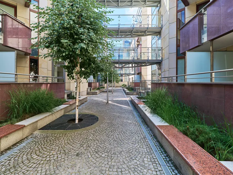 Komfortowy Apartament w Centrum | Balkon | Miejsce do Pracy – zdjęcie 4
