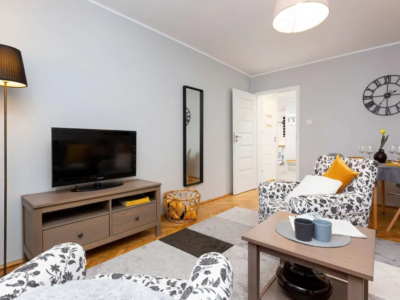 Bright Apartment in the Center | Balcony | Close to the Metro – photo 5