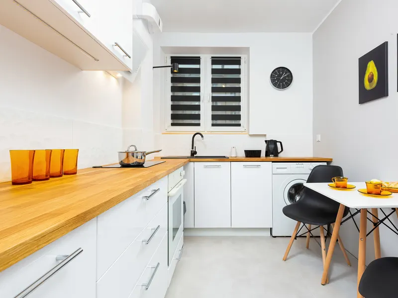Bright Apartment in the Center | Balcony | Close to the Metro – photo 3