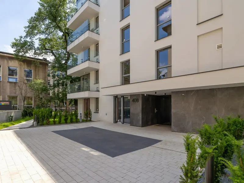 Klimatisierte Wohnung | Parkplatz und Arbeitsraum – Foto 3