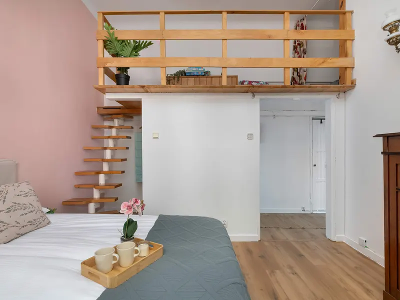 Charming Apartment with a Mezzanine | 800 m from the Main Square – photo 4