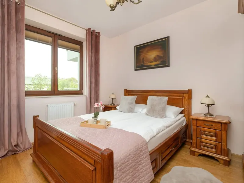 Spacious Apartment | 2 Bedrooms, Air Conditioning – photo 2
