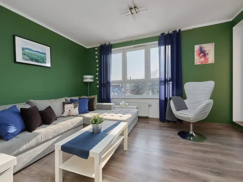 Stylowy Apartament | Klimatyzacja, Balkon, Miejsce do Pracy – zdjęcie 1