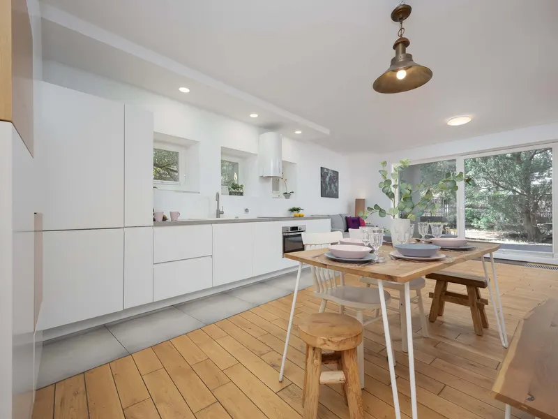 Zweistöckiges Apartment für 8 Personen | Parkplatz und Terrasse – Foto 4