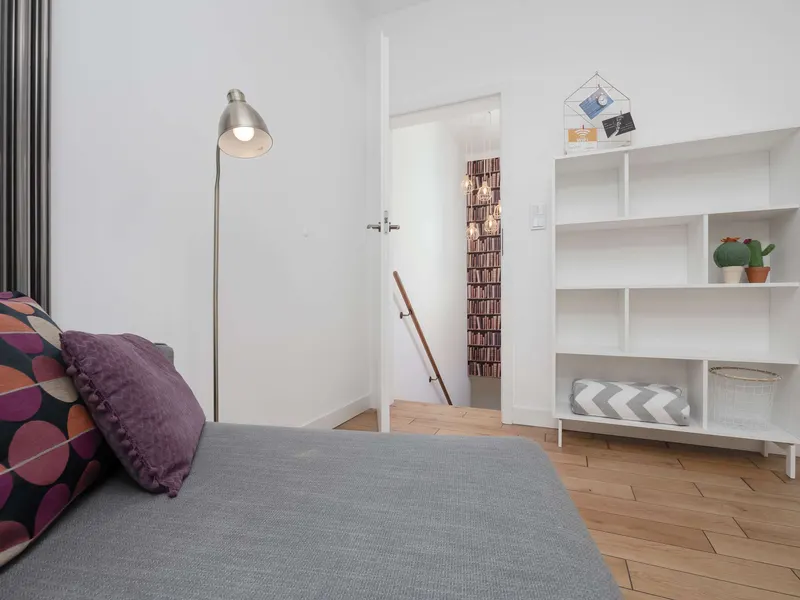 Zweistöckiges Apartment für 8 Personen | Parkplatz und Terrasse – Foto 2