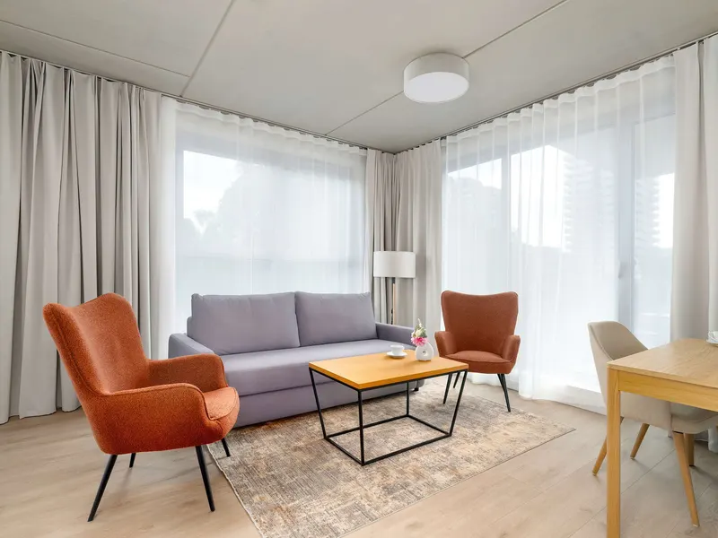 Nowoczesny Apartament z Balkonem | Parking | Klimatyzacja – zdjęcie 1