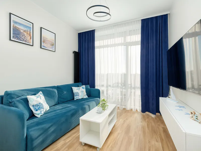 Stylowy Apartament | Basen, Parking i 250 m do Plaży – zdjęcie 1