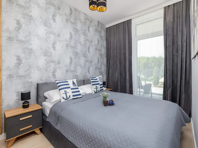 Jasny Apartament | Basen, Balkon, 50 m do Plaży – zdjęcie 2