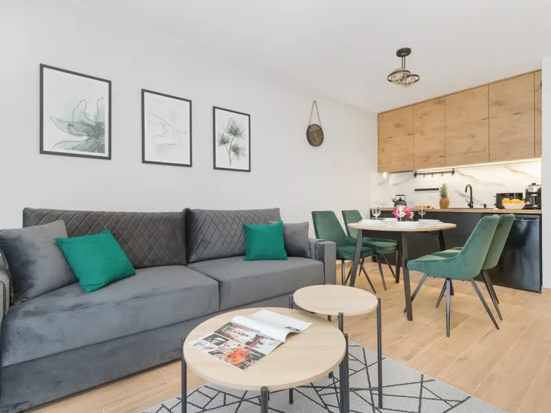 Modernes Apartment | Balkon und Parkplatz in Strandnähe – Foto 1