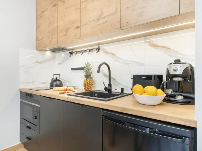 Modernes Apartment | Balkon und Parkplatz in Strandnähe – Foto 5