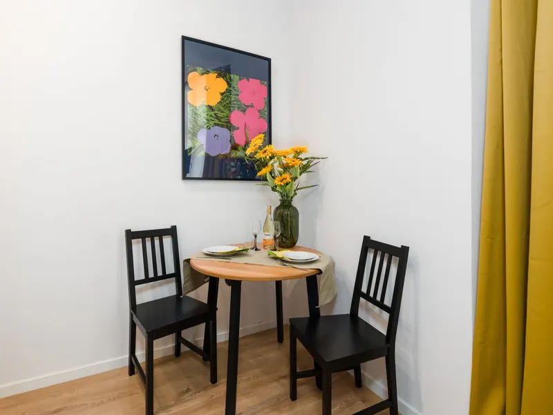 Gemütliches Studio im Zentrum | Balkon und Nähe zum Markt – Foto 2