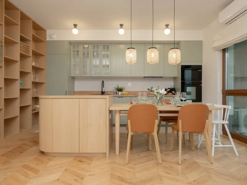 Elegante Wohnung mit Garten | 3 Schlafzimmern, Parkplatz – Foto 2