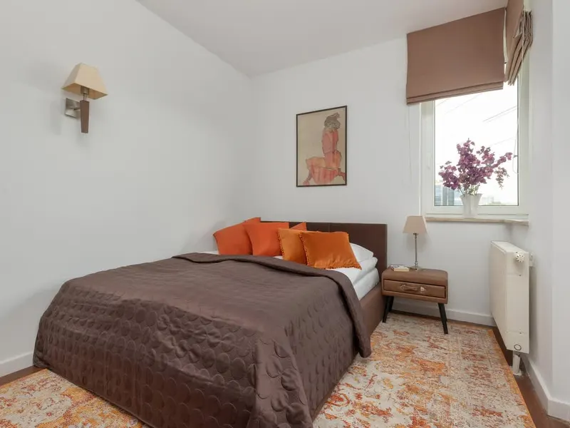 Gemütliche Wohnung | Flughafennähe, Parkplatz, Balkon – Foto 2