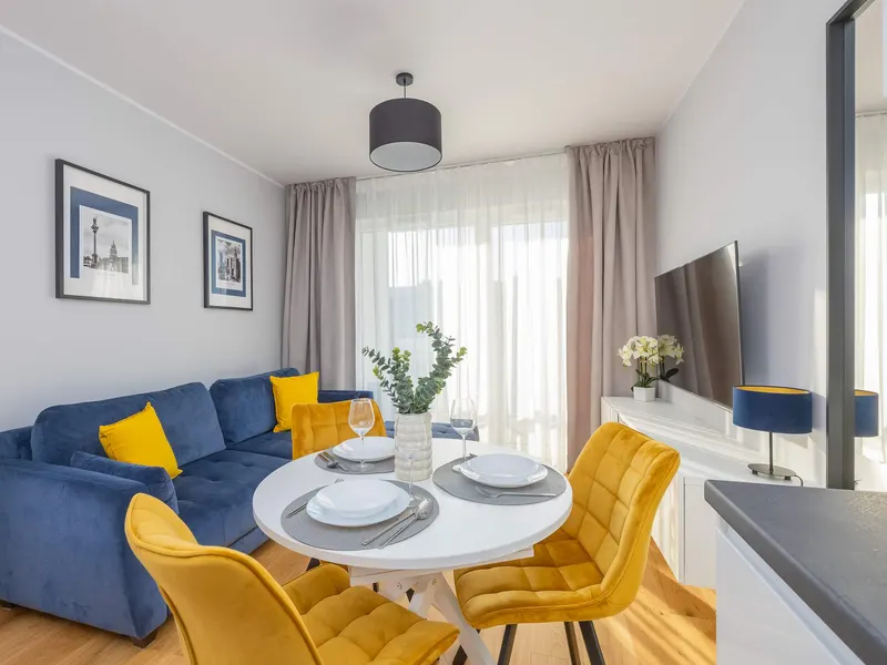Elegant Apartment in Bemowo | Parking and Balcony – photo 1
