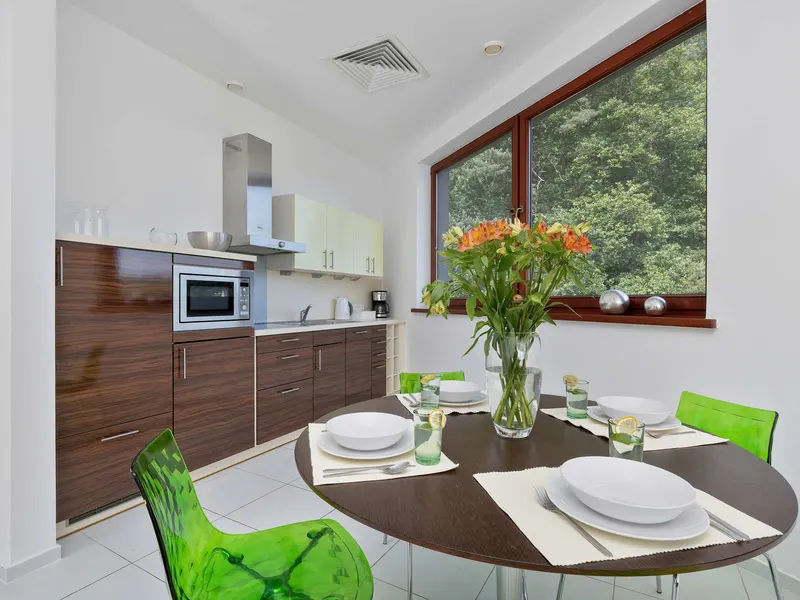Zweistöckige Wohnung | Große Terrasse | Nähe zum See – Foto 4