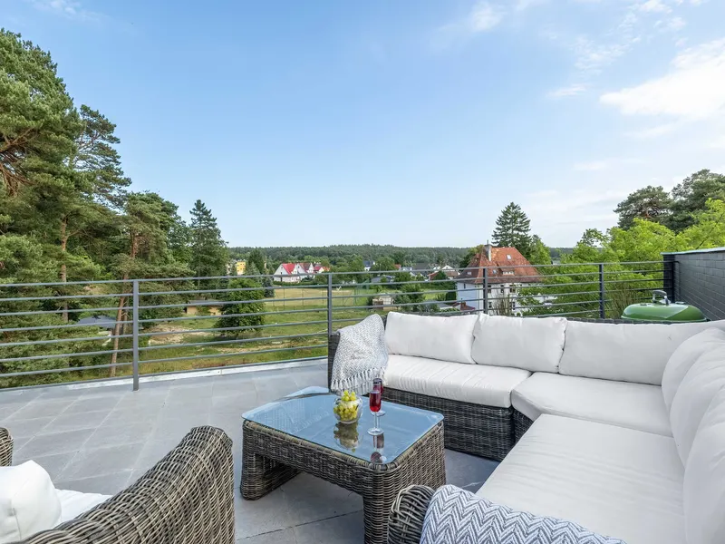 Zweistöckige Wohnung | Große Terrasse | Nähe zum See – Foto 2
