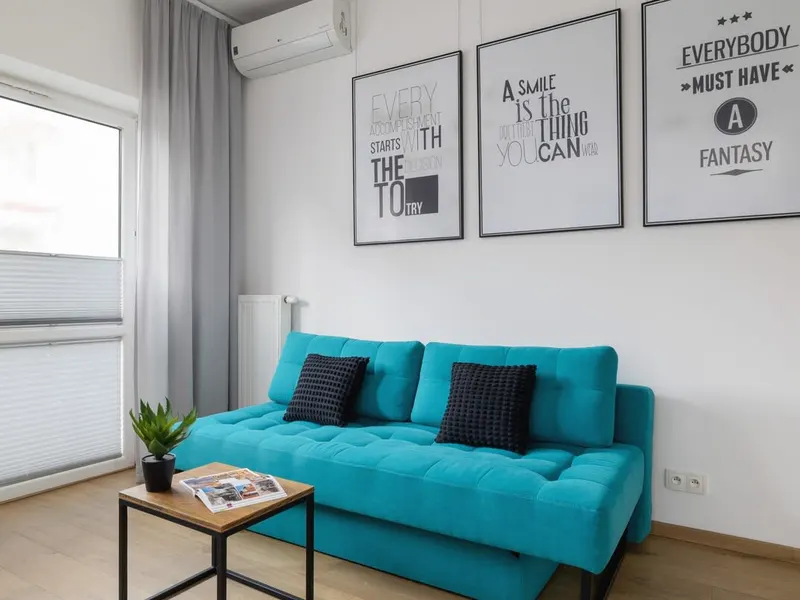Stilvolles Studio mit Klimaanlage | Balkon | Nähe zum Zentrum – Foto 2