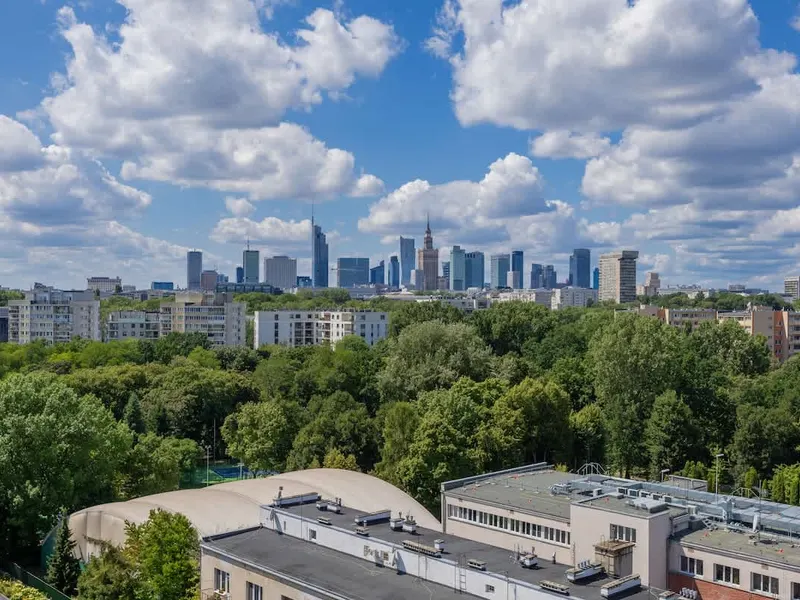 Practical Apartment with a View | Close to the Center and Parks – photo 3