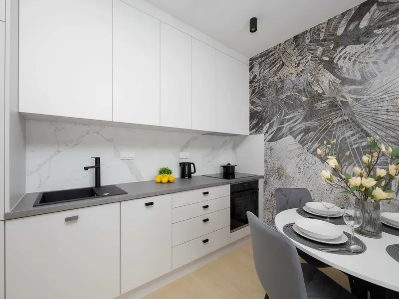 Elegantes Apartment | 2 Schlafzimmer, Parkplatz, Klimaanlage – Foto 5